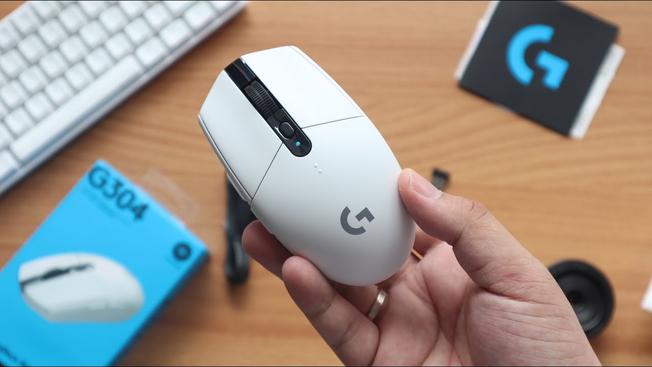 Chuột không dây Logitech G304 Lightspeed Wireless White